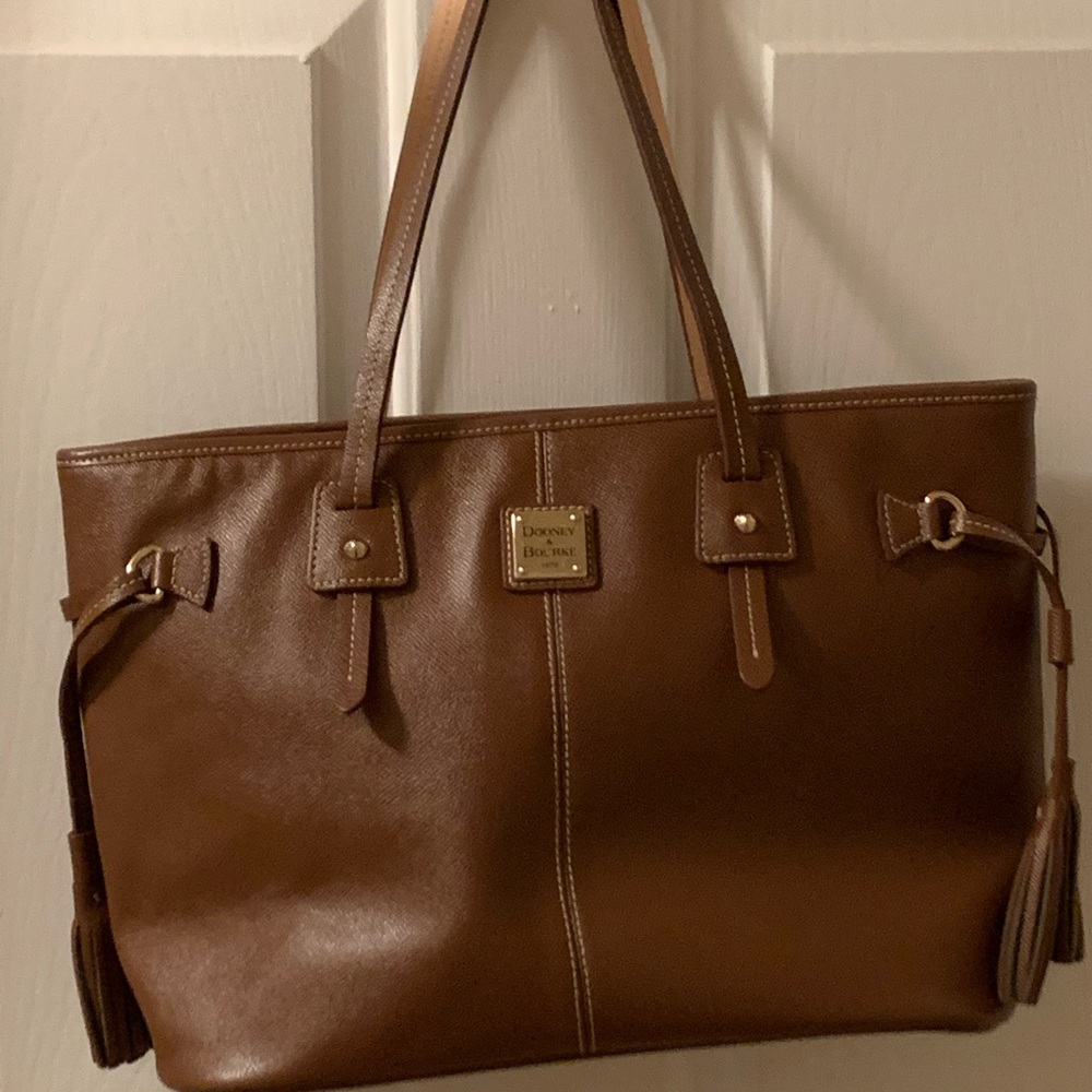 Dooney and Bourke bag